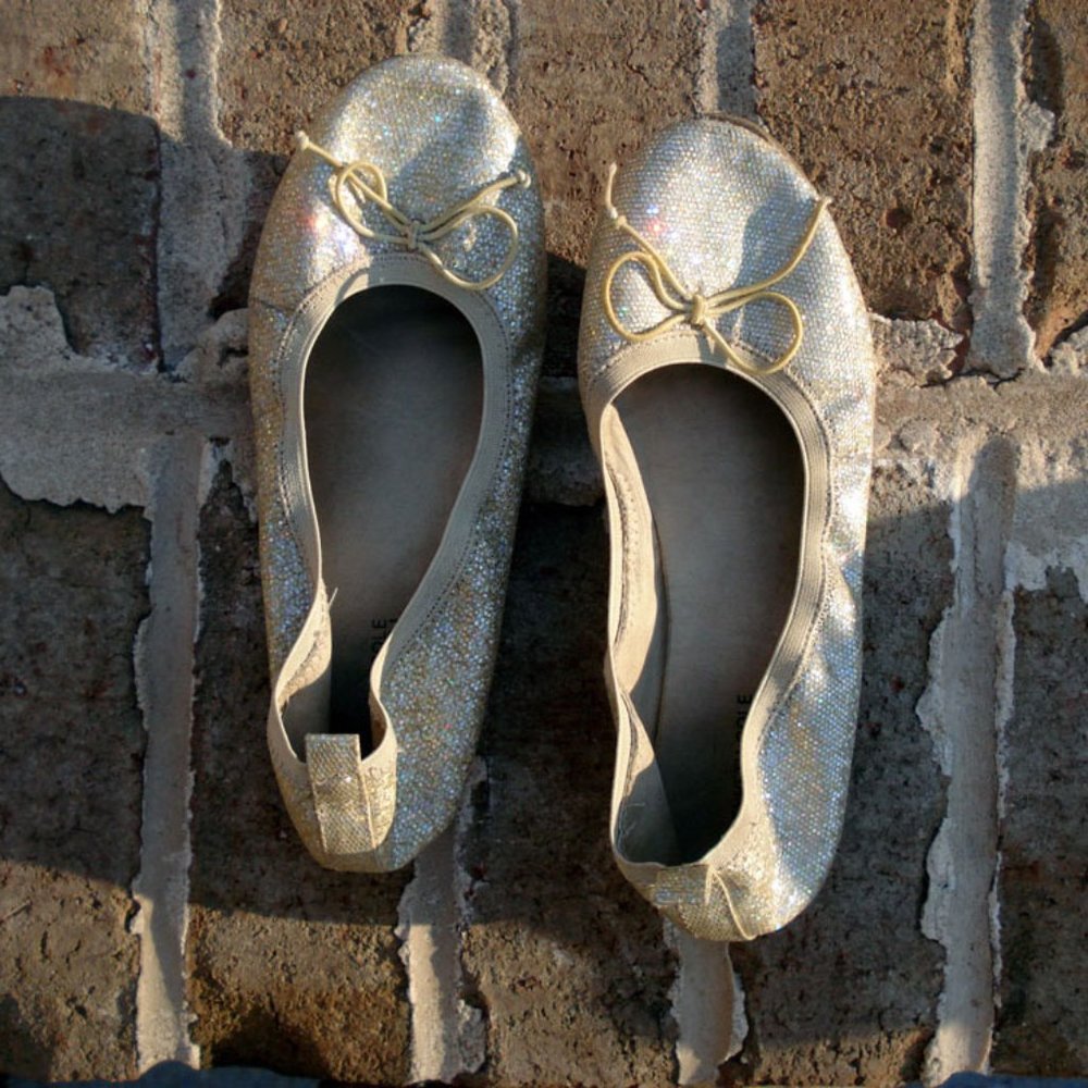 Kenneth Cole Reaction Sequin Shoes - Size 4